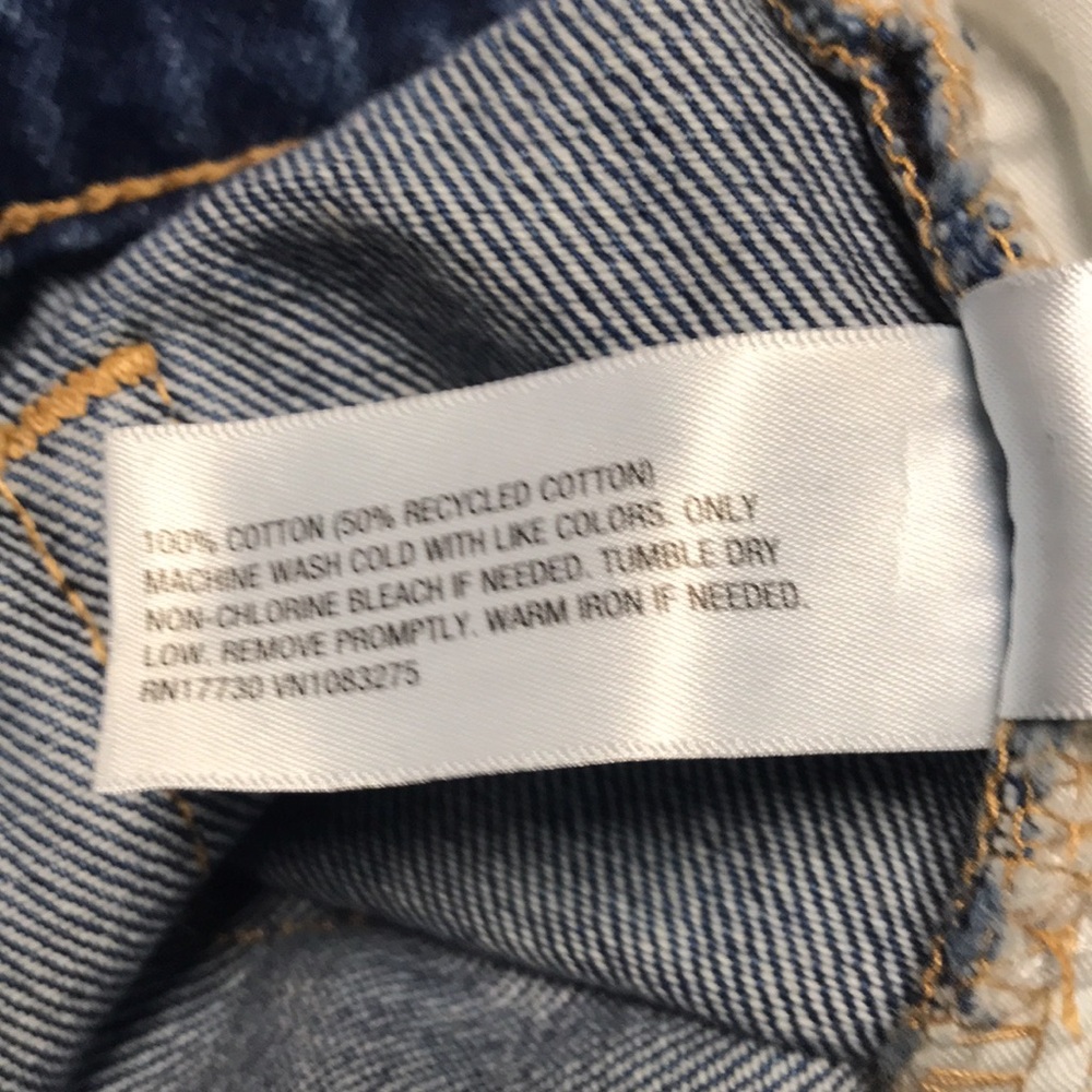 🐠Universal Thread Mid Rise 90’s Baggy Cuff Jeans Size 4 Long | NWT - Picture 8 of 8
